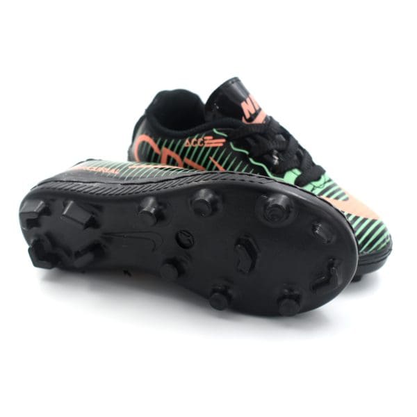 کفش فوتبال بچگانه کد M2