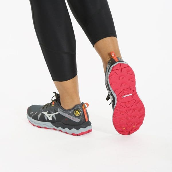 کفش مخصوص دویدن زنانه میزانو مدل WAVE DAICHI 6 کد J1GK217140